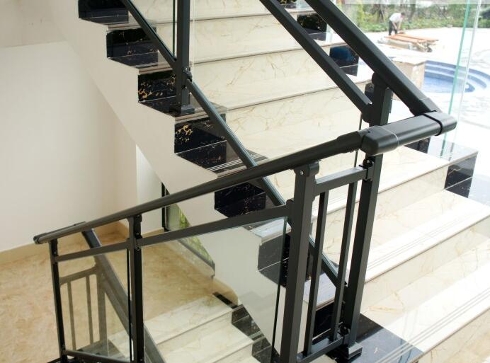 �����o��